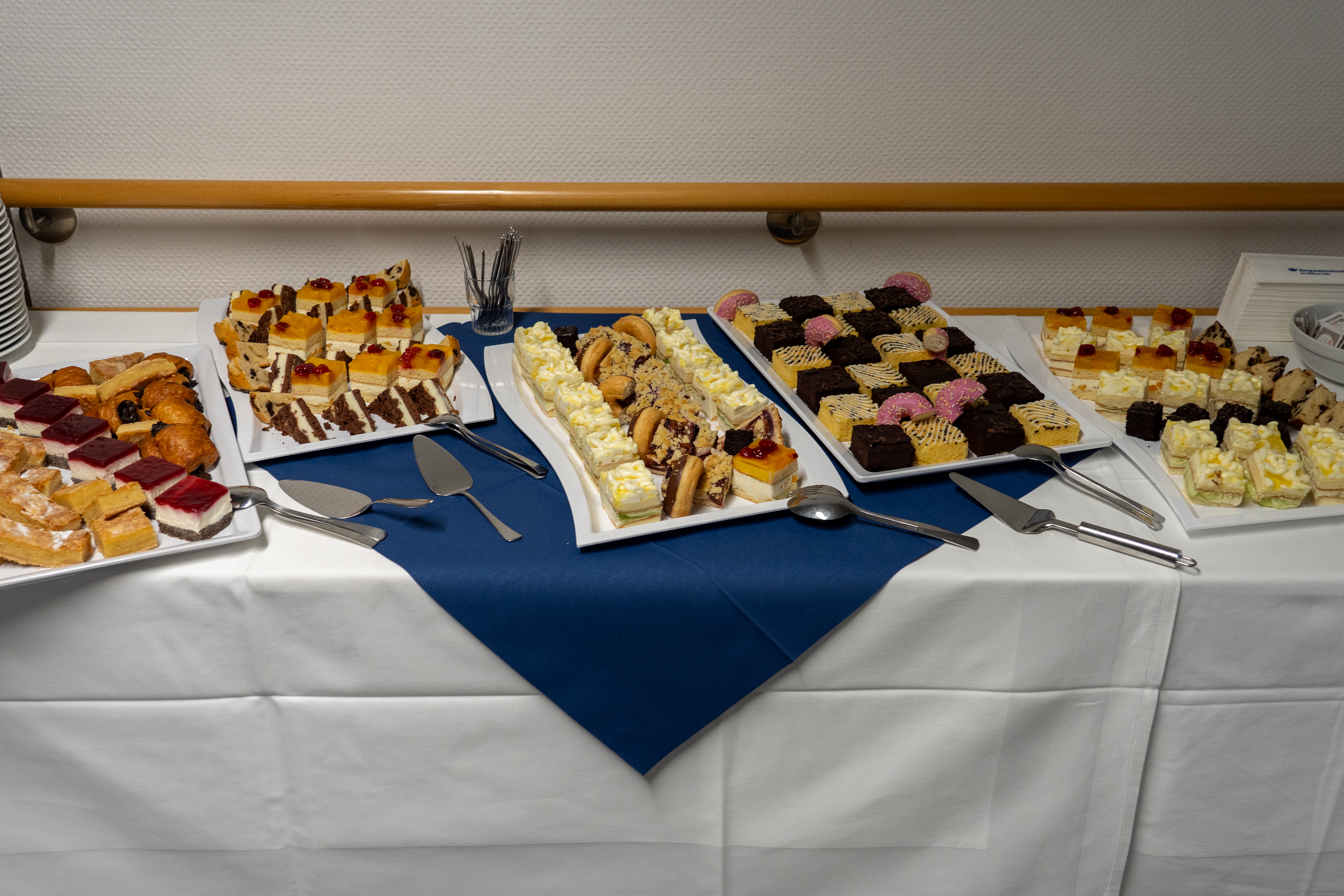 Kuchenbuffet beim Sommerfest